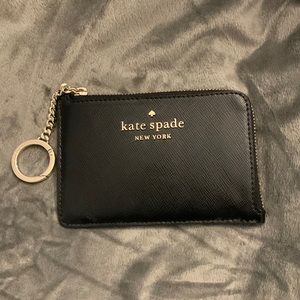 ♠️ Kate Spade Medium L- Zip Card Holder - Black w/ gold key ring, 3.5” x 5.1”